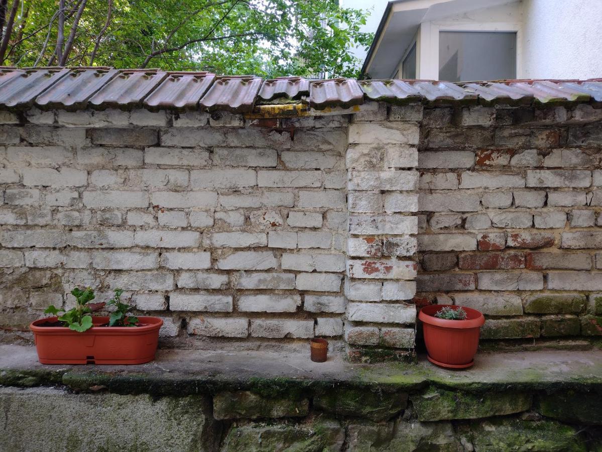 Charming Central Home With Garden Near Parking And Ndk Szófia Kültér fotó